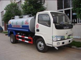 供应高品质5吨、10吨洒水车，湖北程力专业制造，现货直达